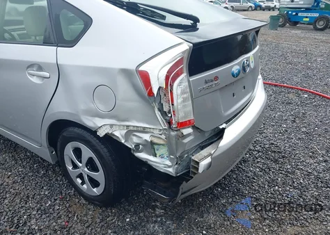 2015 Toyota Prius из США, поврежденный, VIN JTDKN3DU1F0476856